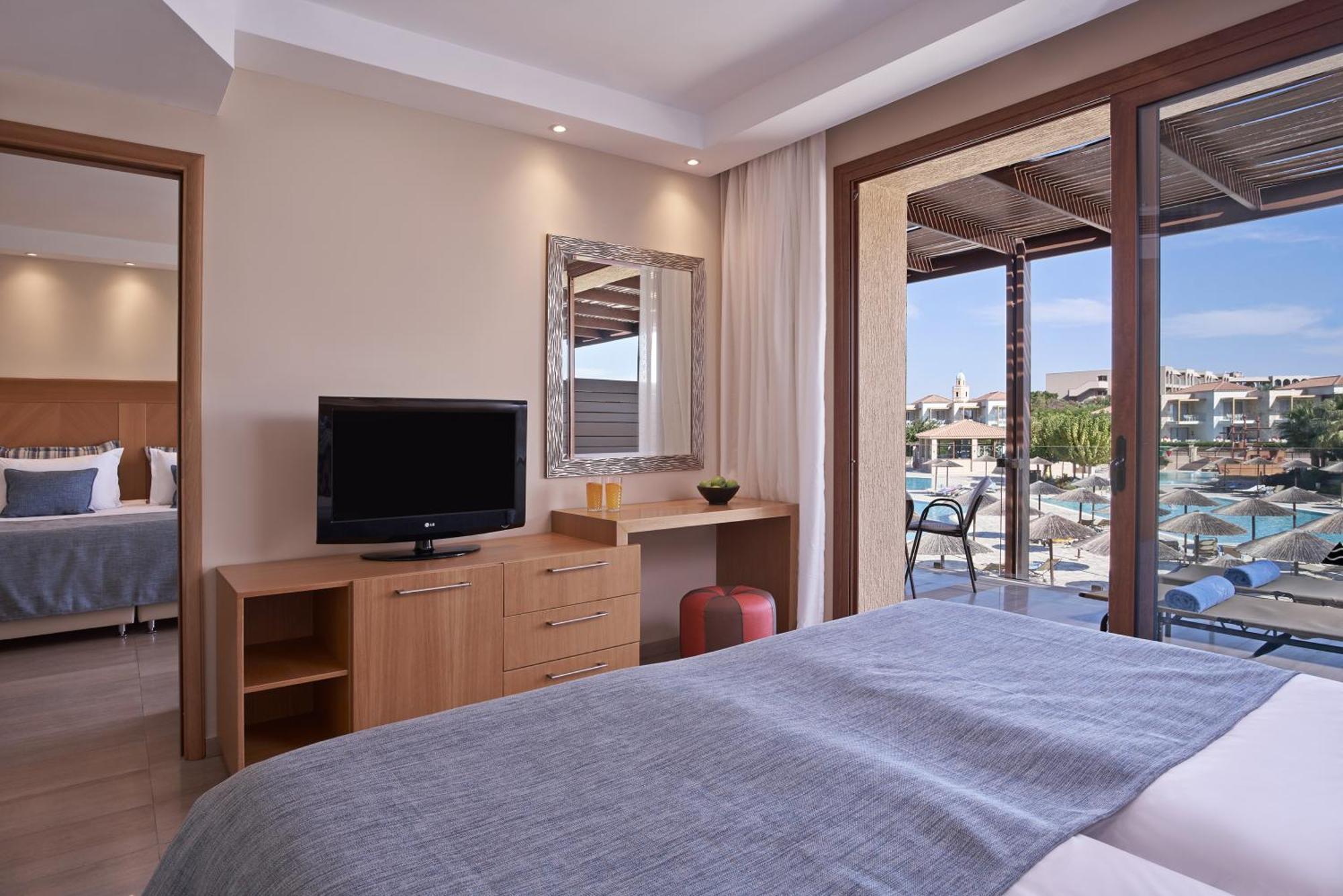 Hotel Atlantica Aegean Park 5*